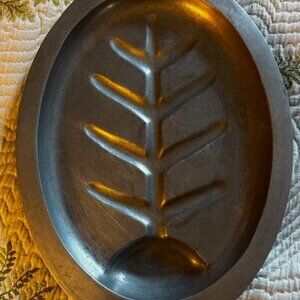 Vintage Guardian Sizzling Server platter Cast Aluminum Steak Plate Tree Life